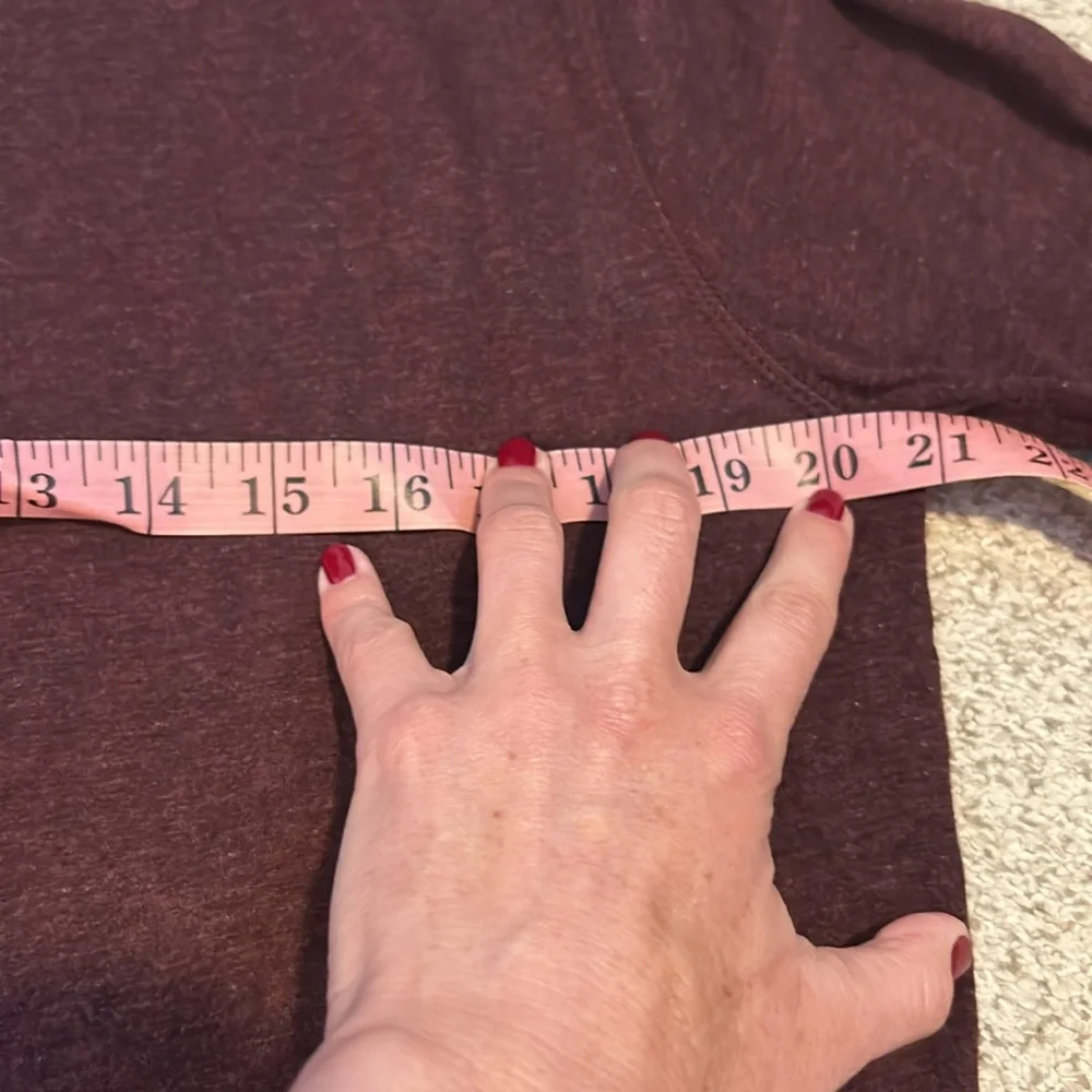 NWT J. Crew Pull-Over Sweater in Heathered Burgundy, M
